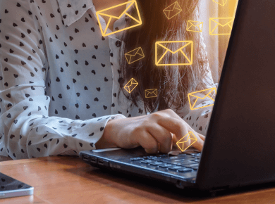 Kybernetičtí útočníci šíří spyware přes e-mailové přílohy