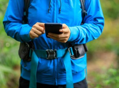 uživatelé v Česku berou svůj chytrý telefon s sebou na výlety do přírody