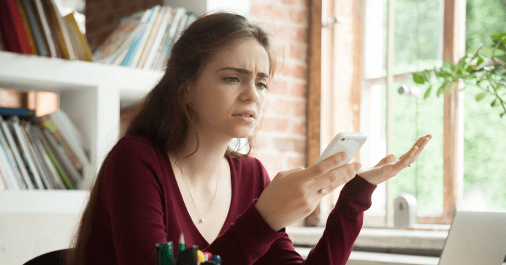 Příliš mnoho možností může vést i informačnímu zahlcení a paradoxu volby