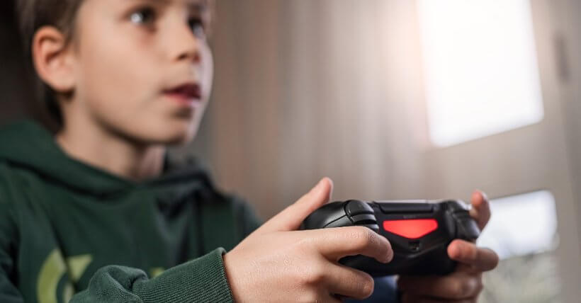 Jak poznat, že je dítě závislé na hrách?